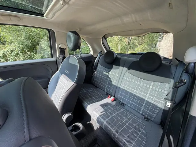 Fiat 500 1.2 Lounge 2017 Benzine 12