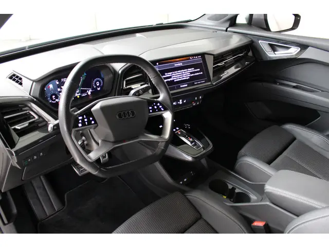 Audi Q4 e-tron 40 S edition 77 kWh 2022 Elektrisch 13