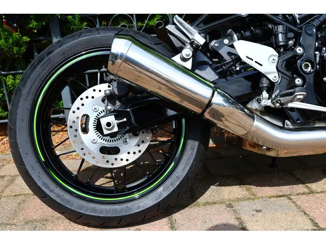Kawasaki Z900 Z900RS | RS Cafe Racer ABS 2018 Benzine 22