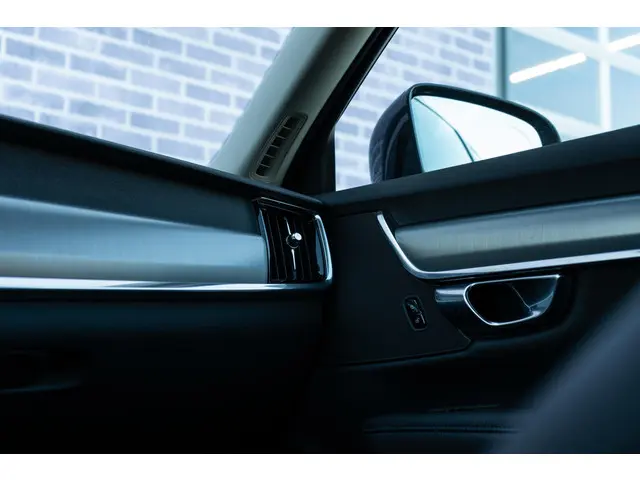 Volvo V90 T4 Geartronic Momentum 2018 Benzine 13