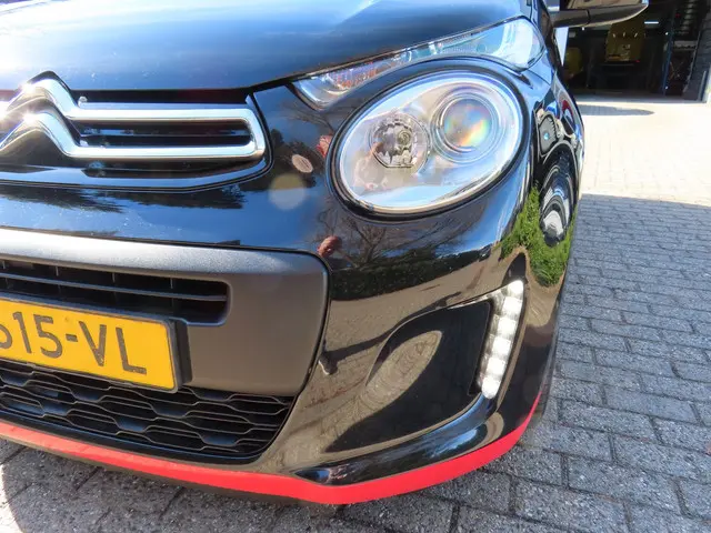 Citroën C1 1.0 VTi Feel 2022 Benzine 9