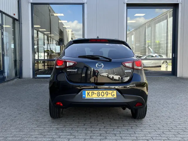 Mazda 2 1.5 Skyactiv-G GT-M Line 2016 Benzine 21