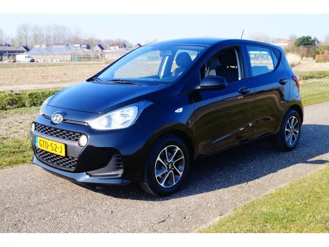 Hyundai i10 1.0i Comfort Navi Carplay 2019 Benzine