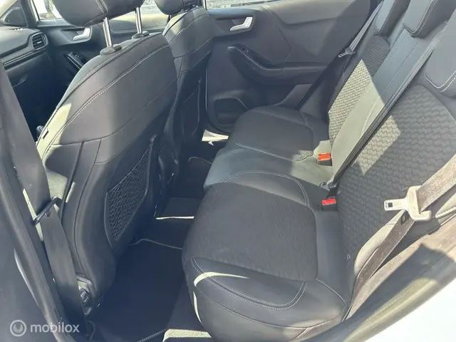 Nissan Micra 1.0 IG-T Tekna 2023 Benzine 24