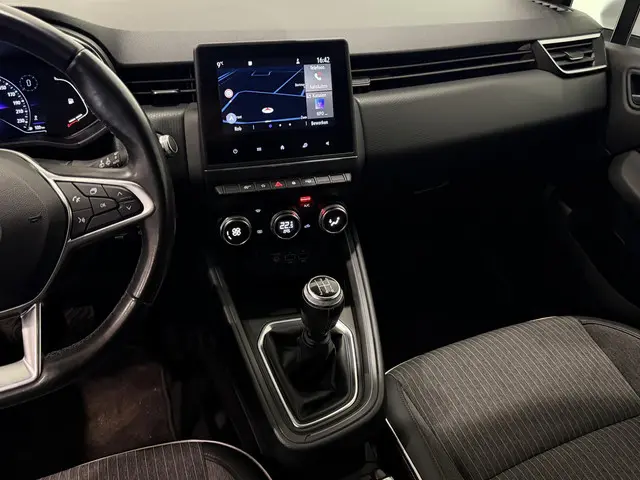 Renault Clio 1.0 TCe 100 Intens 2020 Benzine 10