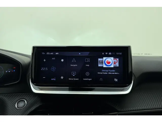 Peugeot 2008 1.2 Hybrid Allure 2025 Hybride Benzine 17