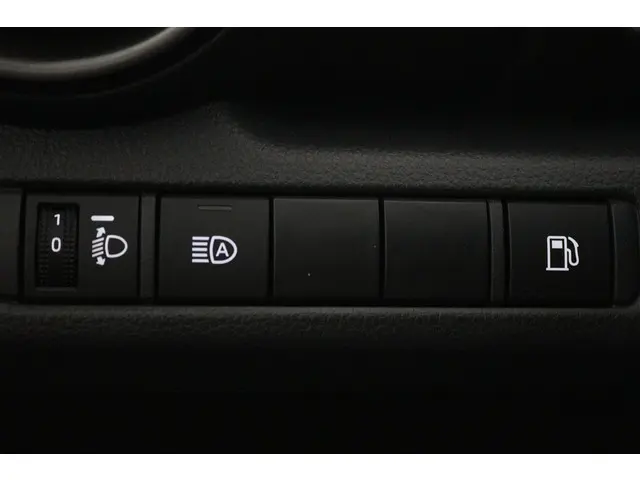 Toyota C-HR 1.8 Hybrid 140 Dynamic 2024 Hybride Benzine 28