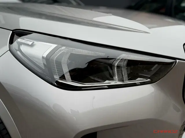 BMW X1 xDrive30e M Sport Pano 2023 Hybride Benzine 22