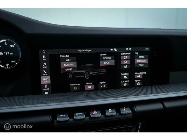 Porsche 911 3.0 Carrera 2020 Benzine 68