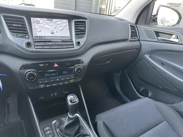 Hyundai Tucson 1.6 GDi Comfort 2018 Benzine 21