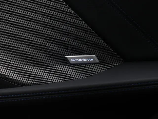 BMW 1 Serie 5-deurs 120 2025 Benzine 29