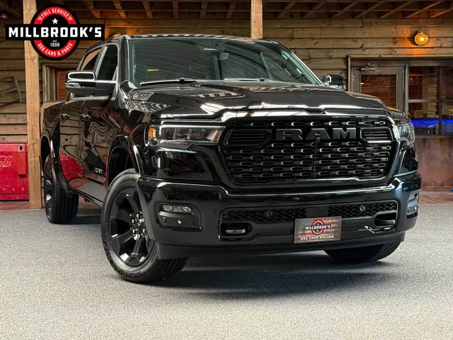 Dodge Ram 1500 Big Horn 2024 LPG/Gas 6