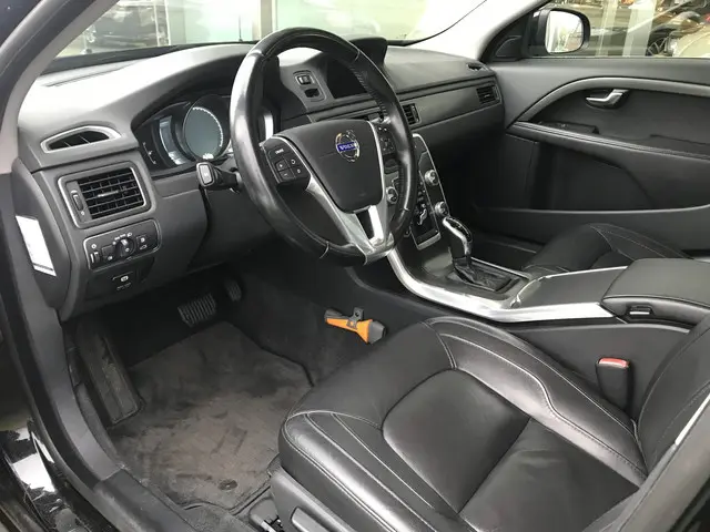 Volvo V70 1.6 T4 Nordic+ Automaat 2014 Benzine 6