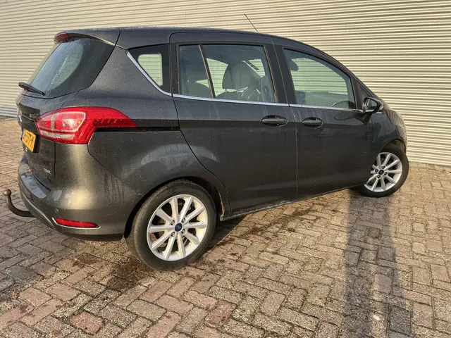 Ford B-MAX 1.0 EcoBoost Titanium 2018 Benzine 16