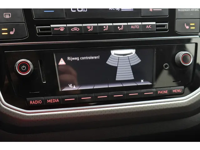 Volkswagen up! 1.0 BMT high up! 2019 Benzine 40