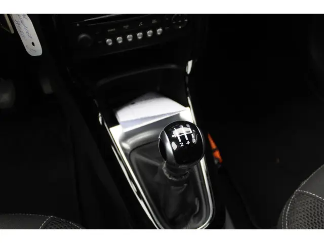 Citroën DS3 1.2 VTi So Chic 2013 Benzine 21