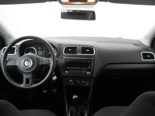 Volkswagen Polo 1.2 TSI Highline 2012 Benzine 12