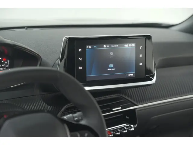Peugeot 2008 PureTech 130 Active 2023 Benzine 47