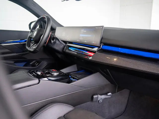 BMW M5 Touring 2025 Hybride Benzine 27