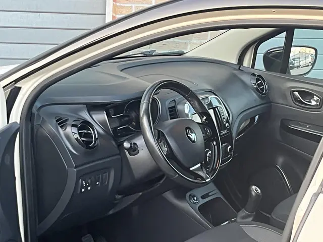 Renault Captur 0.9 TCe Dynamique 2015 Benzine 10