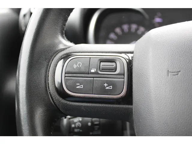 Citroën C3 Aircross 1.5 BlueHDi S&S Shine 2020 Diesel 20