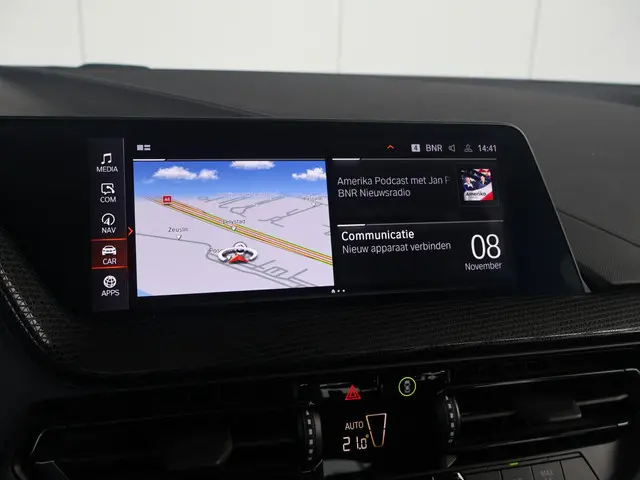 BMW 1 Serie 118i Introduction Edition 2023 Benzine 20