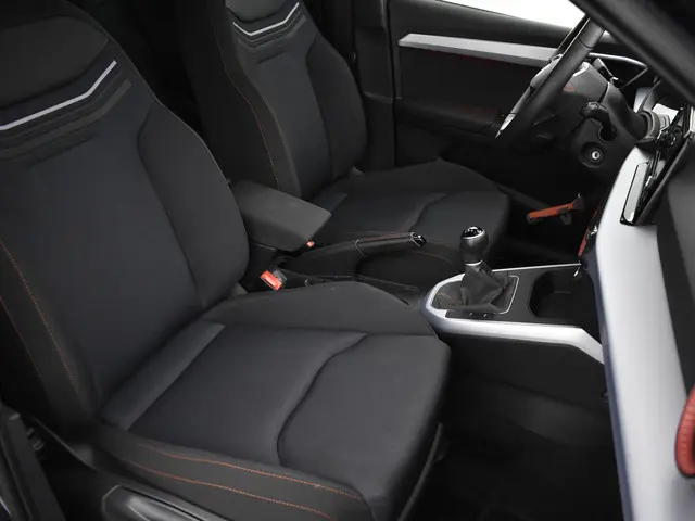SEAT Arona 1.0 TSI 110pk FR 2021 Benzine 11