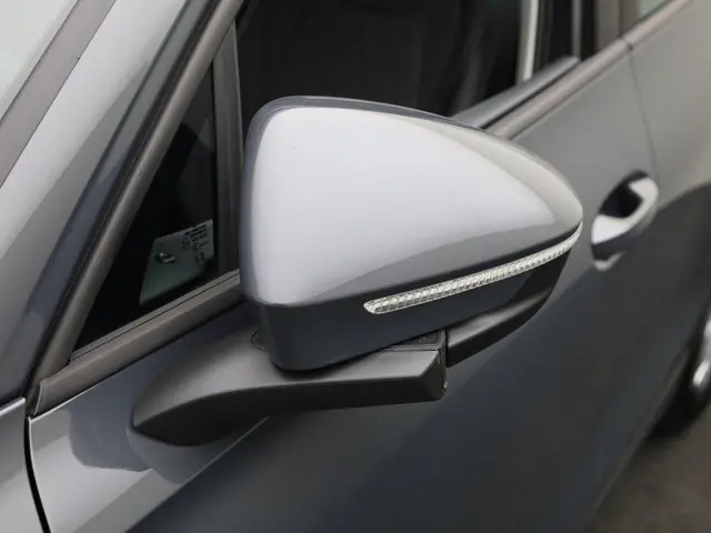 Volkswagen Tiguan 1.5eTSI/130PK Life DSG 2024 Benzine 33