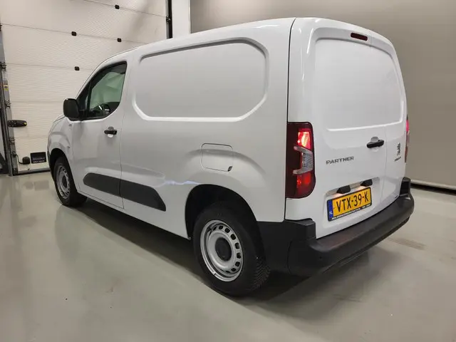 Peugeot Partner 1.5BlueHDi 100pk Euro 6! 2023 Diesel 15