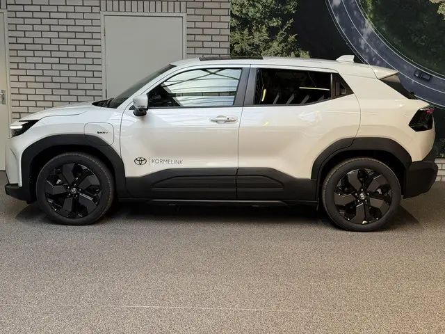 Toyota Urban Cruiser Executive 61 kWh 2026 Elektrisch 2