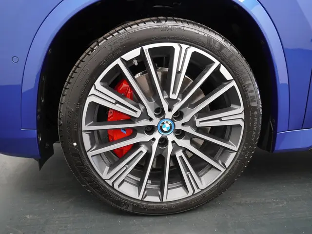 BMW X1 xDrive25e 2025 Hybride Benzine 27