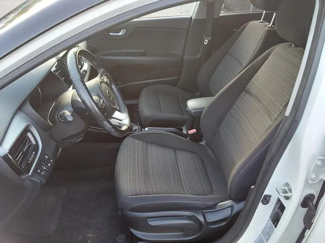 Kia Stonic 1.0 T-GDi DynamicLine 2018 Benzine 7