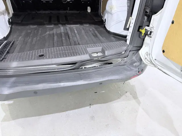 Ford Transit Courier Van 1.5 TDCI Airco NAP 2016 Diesel 13