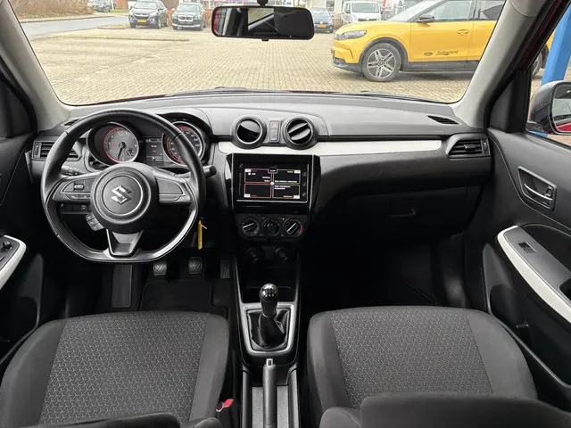 Suzuki Swift 1.2 Select Smart Hybrid 2020 Benzine 14