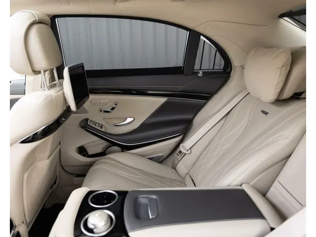 Mercedes-Benz S-Klasse AMG 65 Lang 2016 Benzine 59
