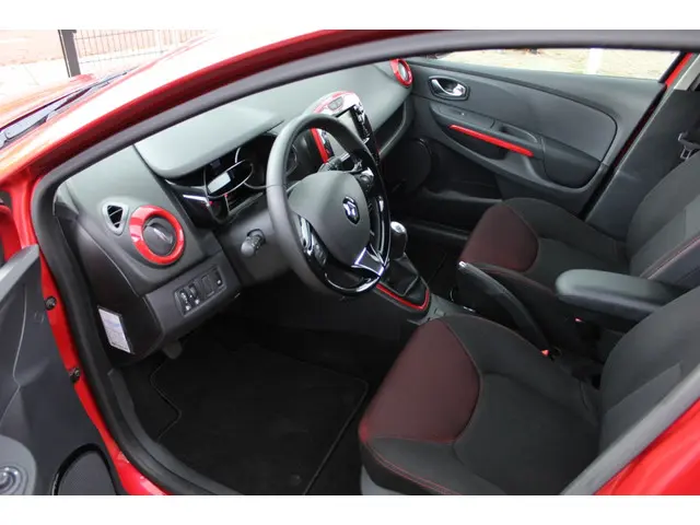 Renault Clio 0.9 TCe Expression 2016 Benzine 10