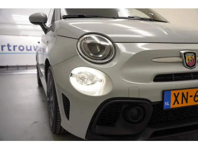 Fiat 500 595 1.4 T-Jet 146pk [ Navi Airco PDC ] 2018 Benzine 37