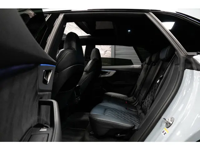 Audi Q8 50 TDI quattro Pro Line S 2023 Diesel 28