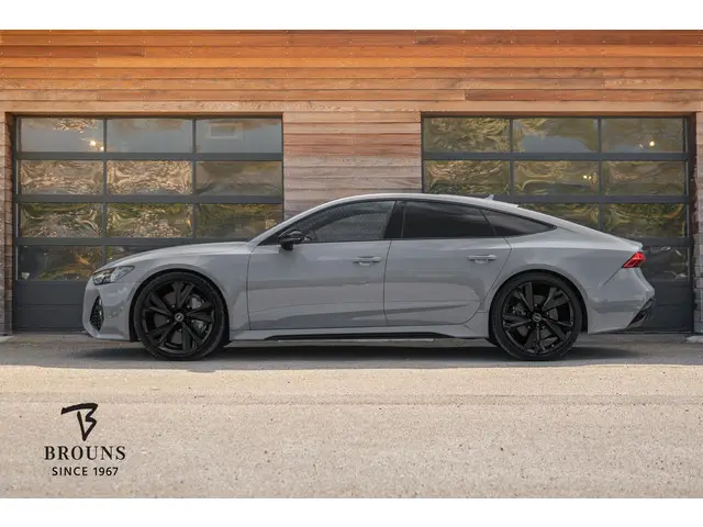 Audi RS7 Sportback 2022 Benzine 2