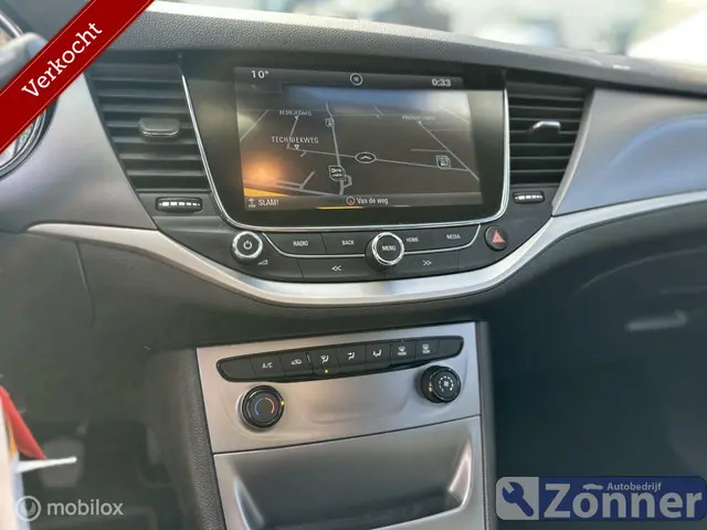 Opel Astra 1.0 Business Executive 2017 Benzine 12