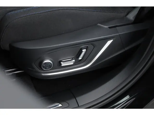 Lynk & Co 01 1.5 2023 Hybride Benzine 5