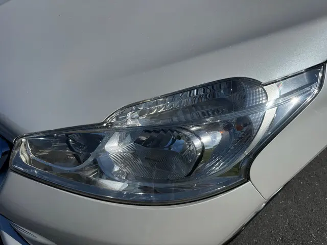 Peugeot 208 1.2 VTi Style 2014 Benzine 21