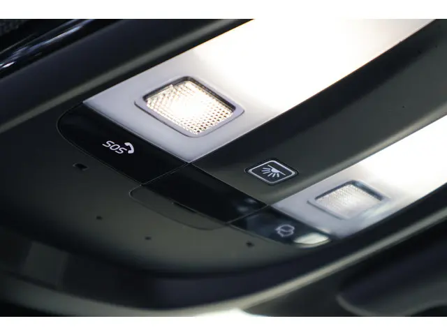 Volvo XC40 Recharge Core 70 kWh 2022 Elektrisch 13