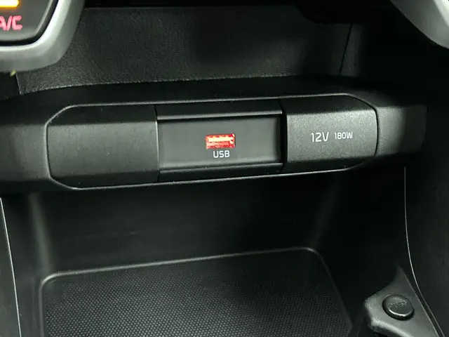 Kia Picanto 1.0 DPi DynamicLine Automaat 2023 Benzine 32