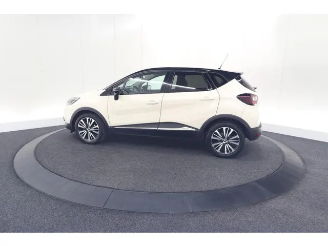 Renault Captur TCe 120 EDC Initiale Paris 2017 Benzine 70