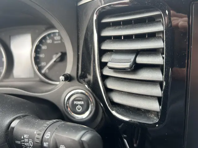 Mitsubishi Outlander 2.4 PHEV Pure+ 2020 Hybride Benzine 15