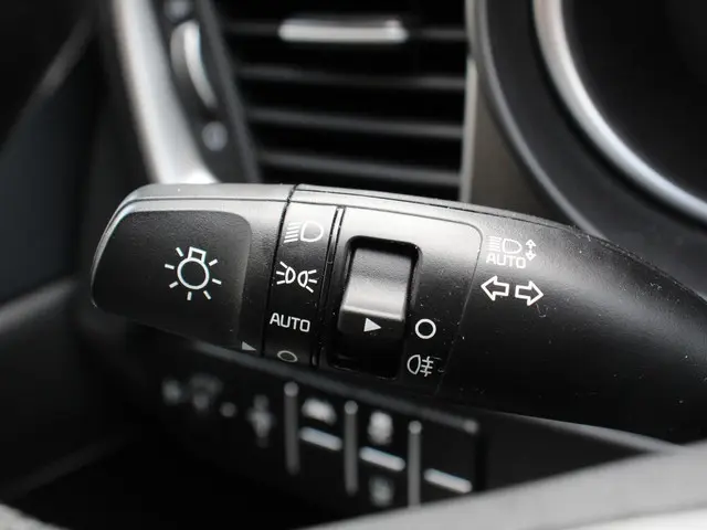 Kia XCeed 1.0 T-GDi 120pk ComfortLine 2023 Benzine 23