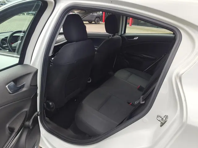 Alfa Romeo Giulietta 1.4 T Distinctive 2012 Benzine 12