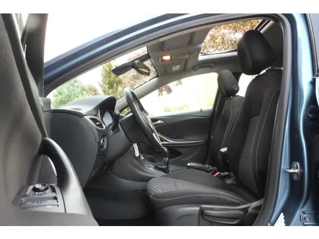 Opel Astra Sports Tourer 1.0 Online Edition 2017 Benzine 6