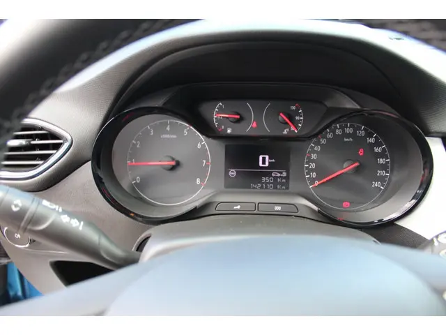 Opel Crossland X 1.2 T. Ed. 2020 2020 Benzine 11
